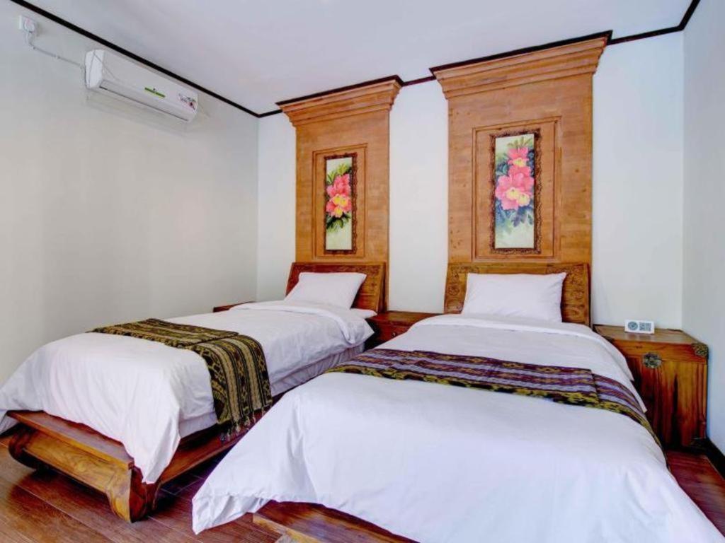 Hastinapura Residence Jimbaran  Exterior photo